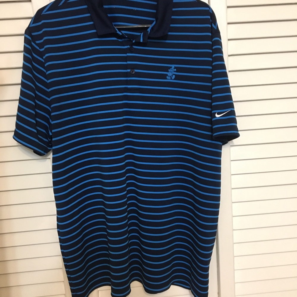 Walt Disney Nike shirt XL
